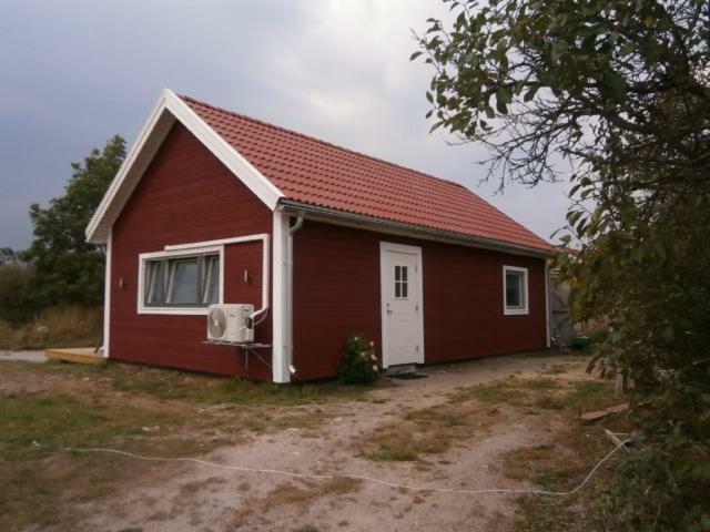 Stuga Pa Hassloe Bredavik  Экстерьер фото